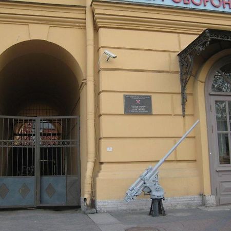 Hôtel Rinaldi Near Letniy Garden à St Pétersbourg Extérieur photo